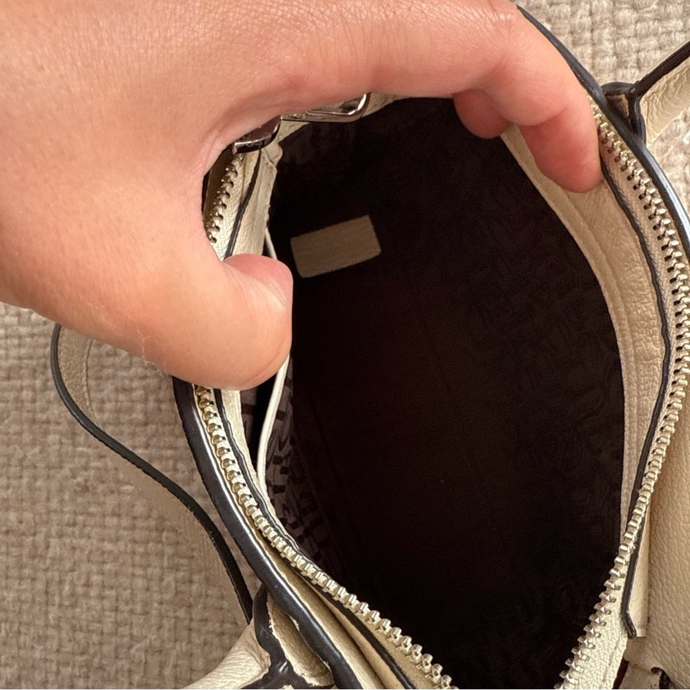 Henri Bendel NY micro mini “birkin lookalike” purse white leather - Picture 7 of 7